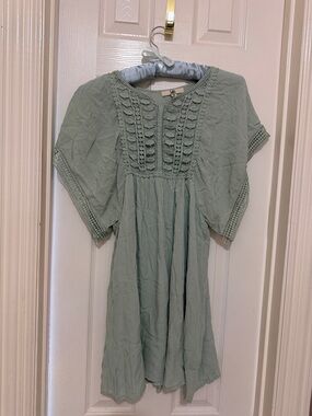 Ya Los Angeles Light Mint Green Top;Lined;Chic Embroidered Details